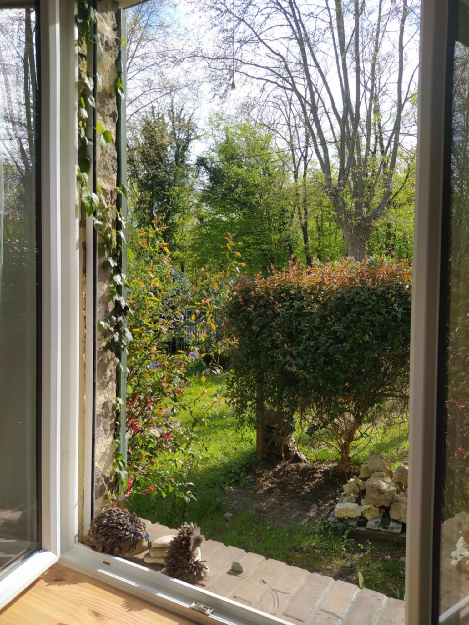 Gite Les Lilas La Genevraye Esterno foto